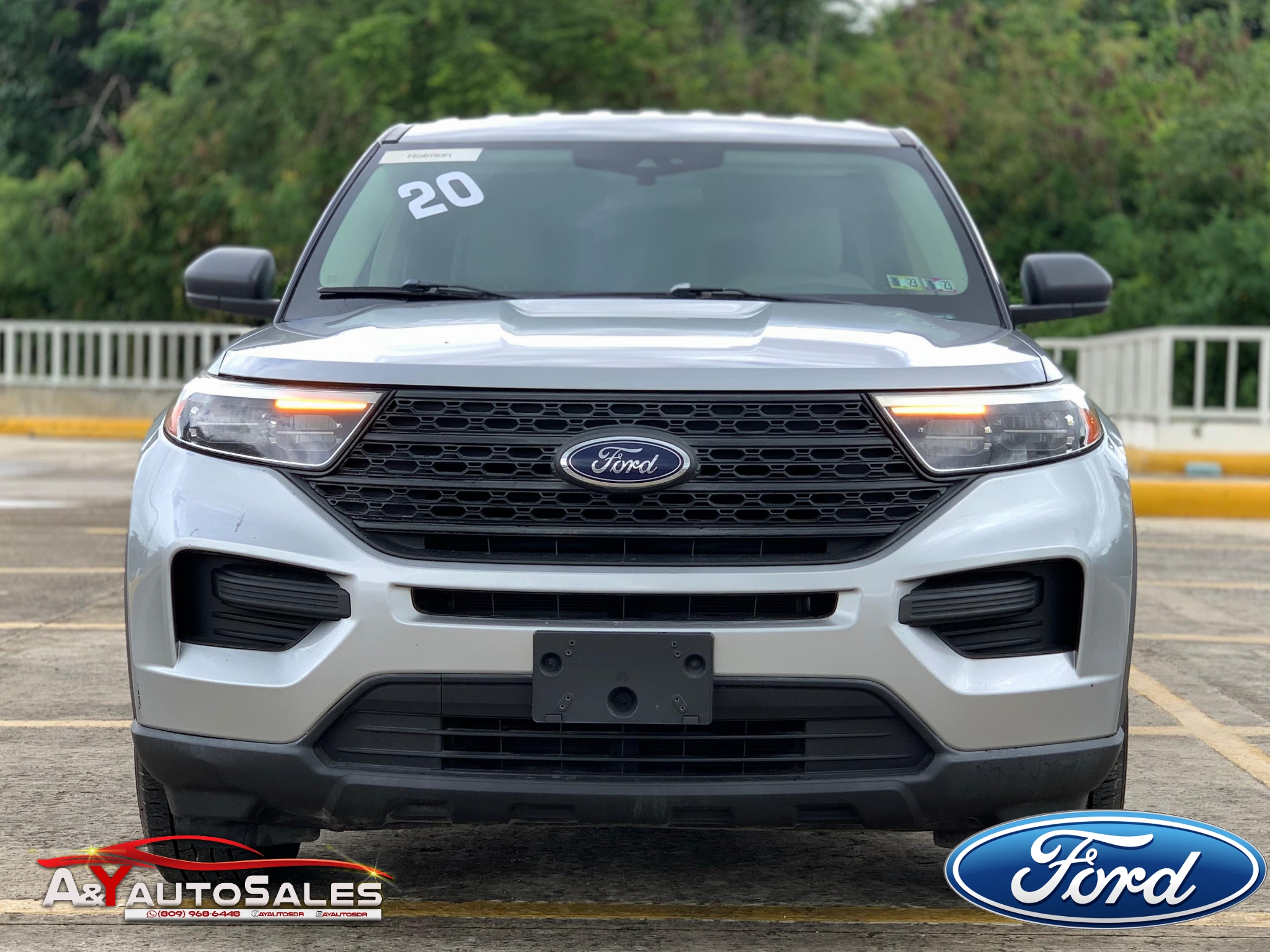 Ford Explorer XLT 2020 - Miniatura 2