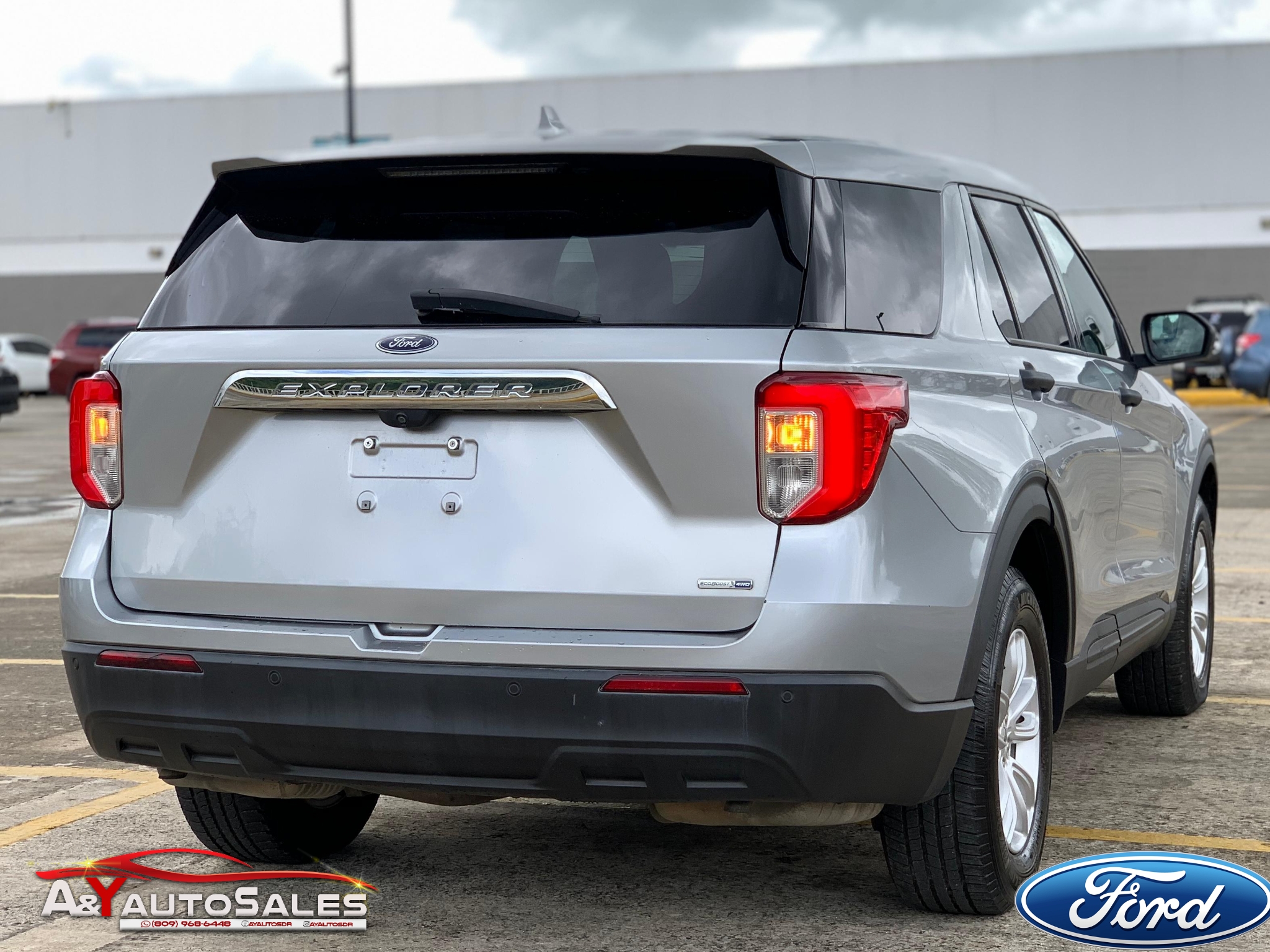 Ford Explorer XLT 2020 - Miniatura 6