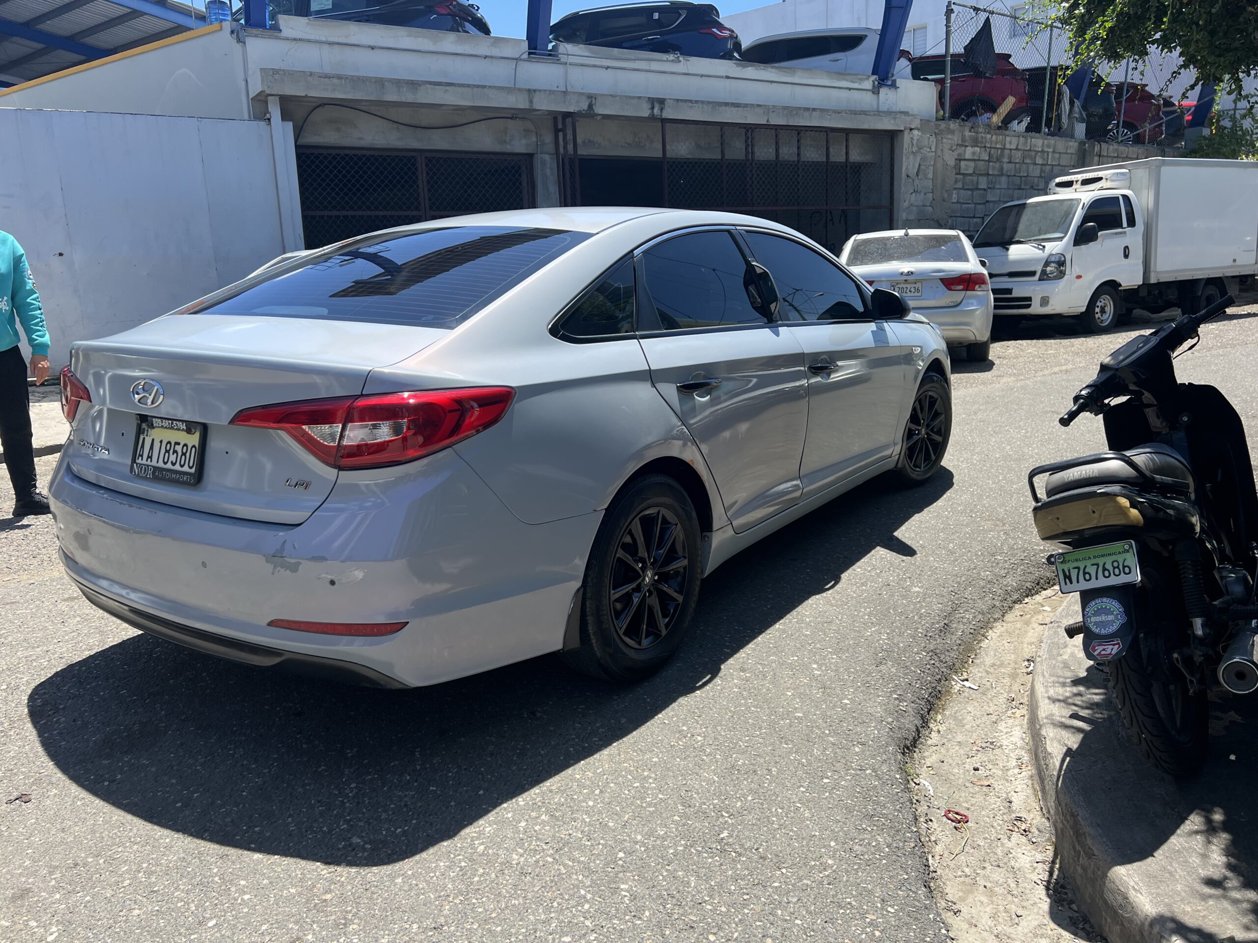 Hyundai Sonata LF 2017 - Miniatura 4