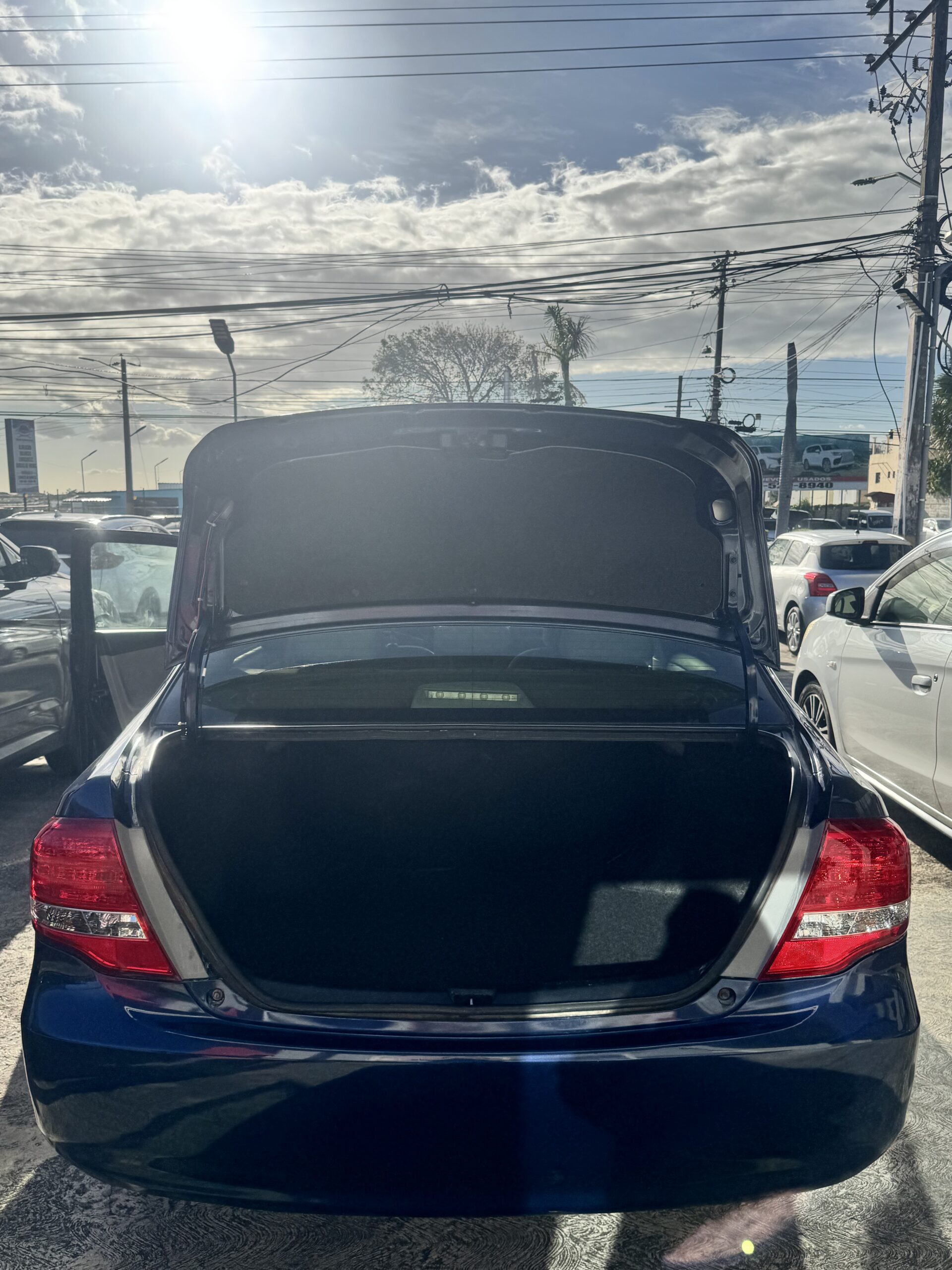 Toyota Axio 2012 - Miniatura 4