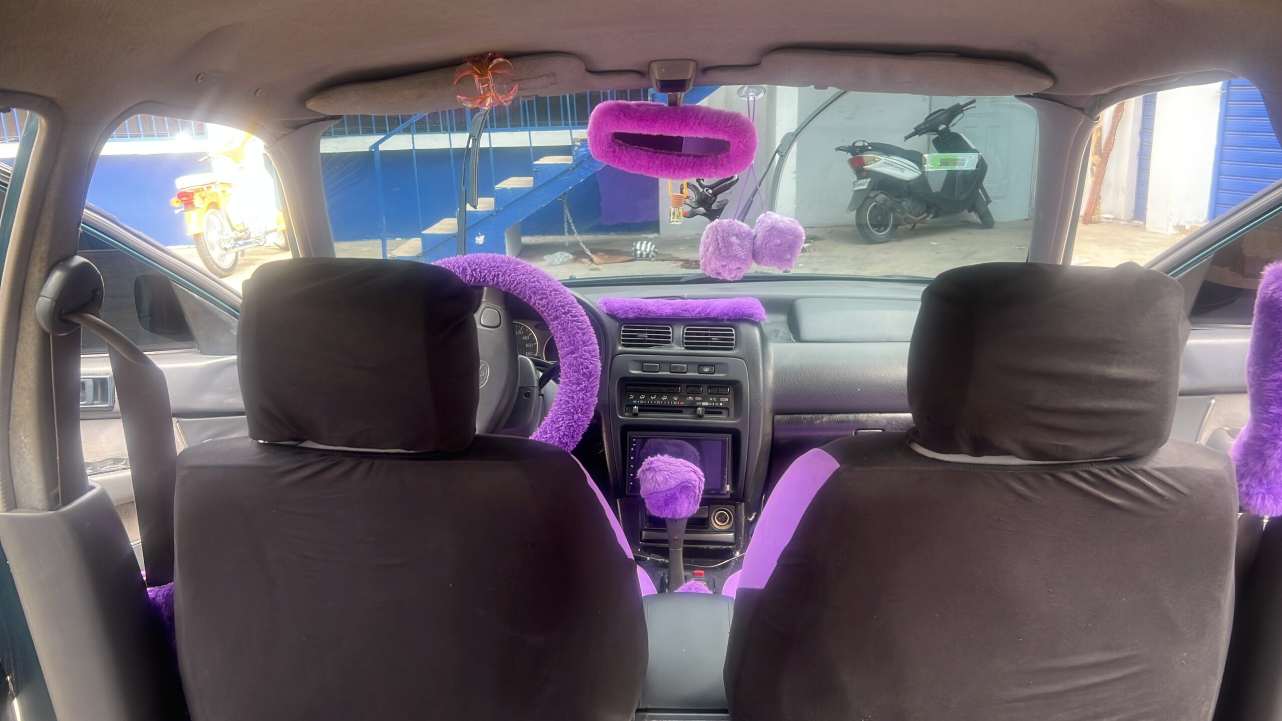 Toyota Starlet 2000 - Miniatura 5