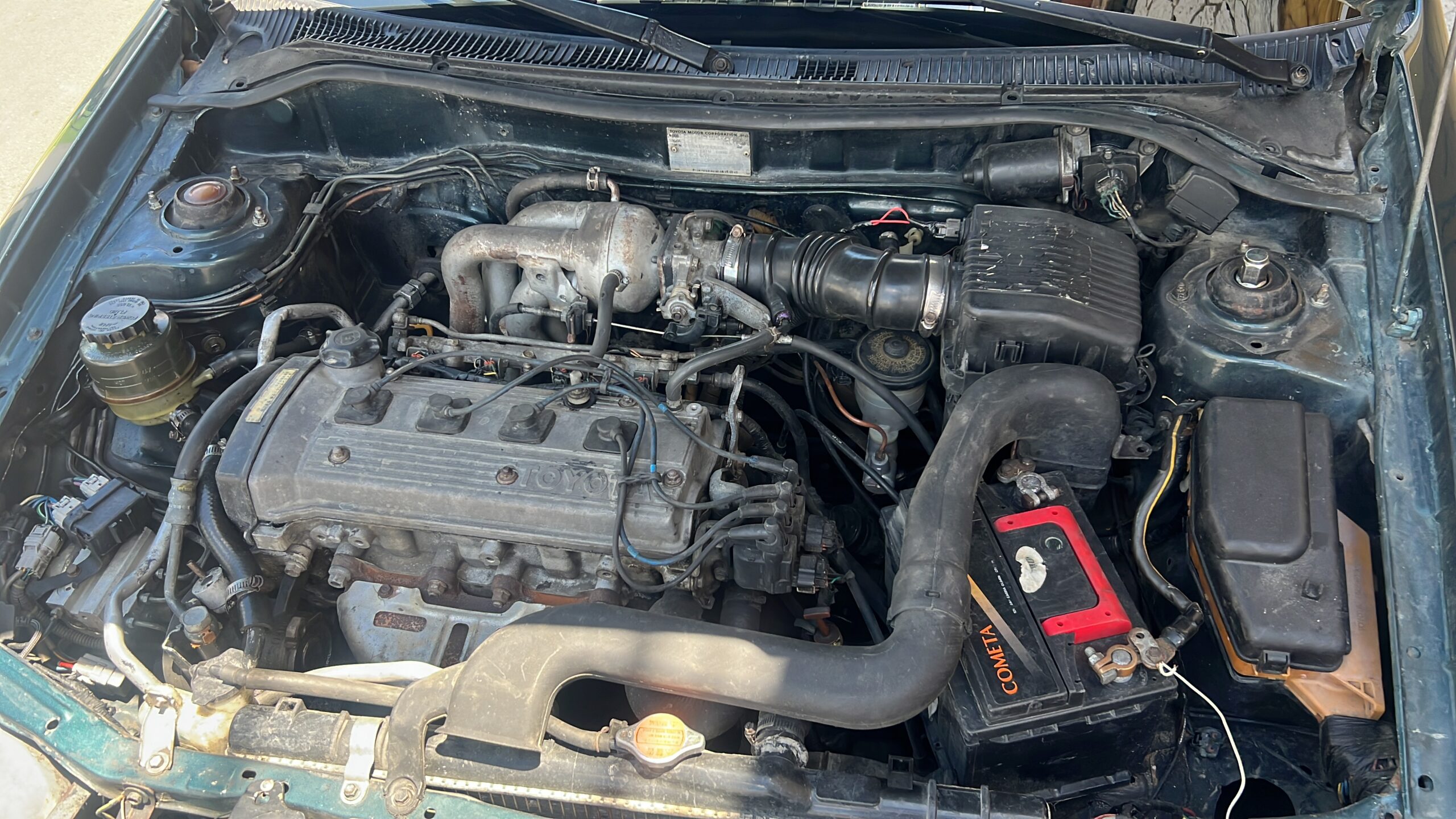 Toyota Starlet 2000 - Miniatura 10