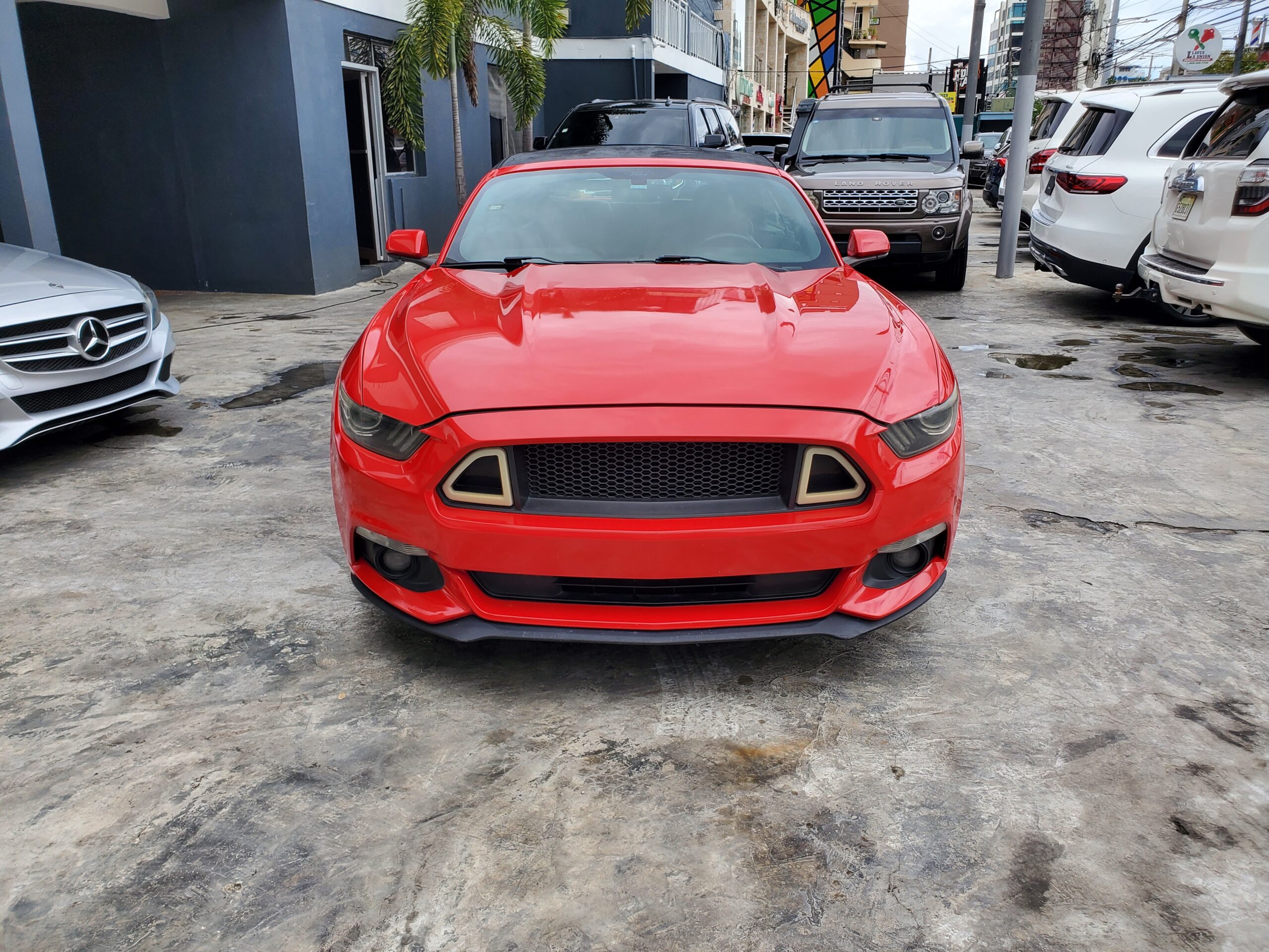 Ford Mustang 2015 - Miniatura 2