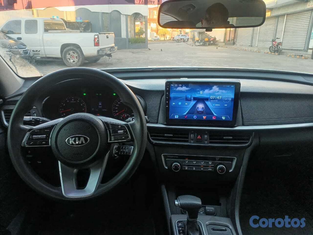 Kia K5 2022 - Miniatura 3