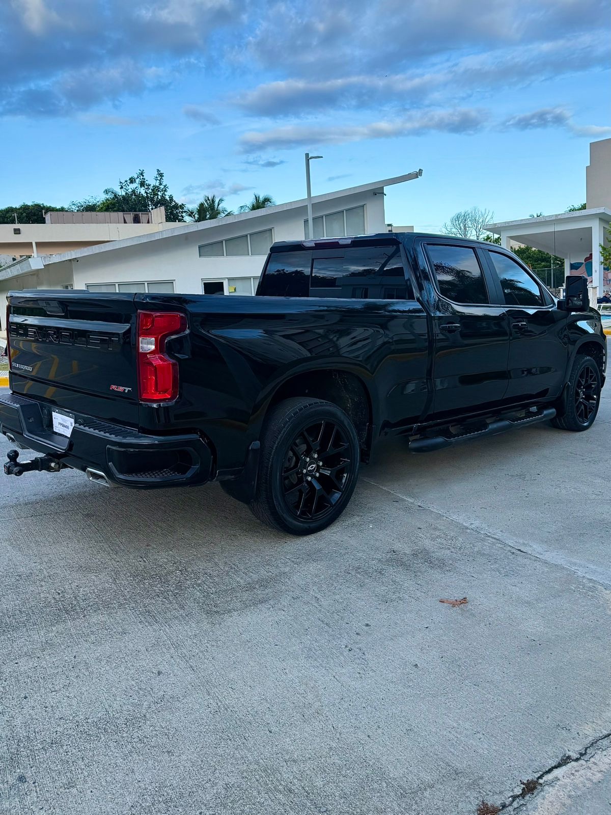 Chevrolet Silverado RST 2020 - Miniatura 3