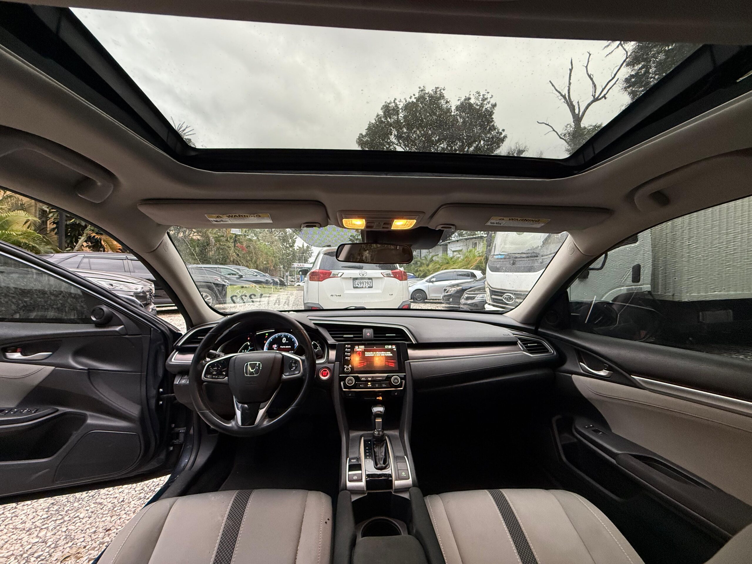 Honda Civic EX-T 2029 - Miniatura 5