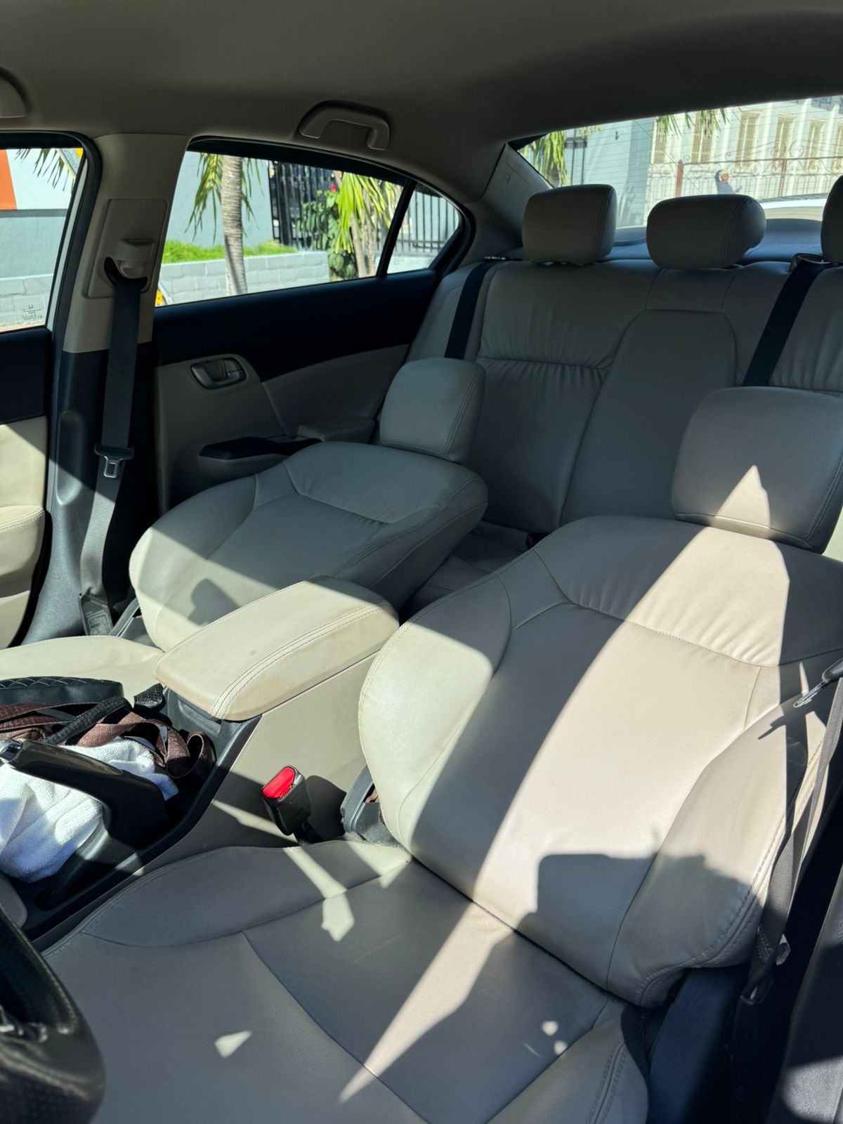 Honda Civic LX 2015 - Miniatura 6