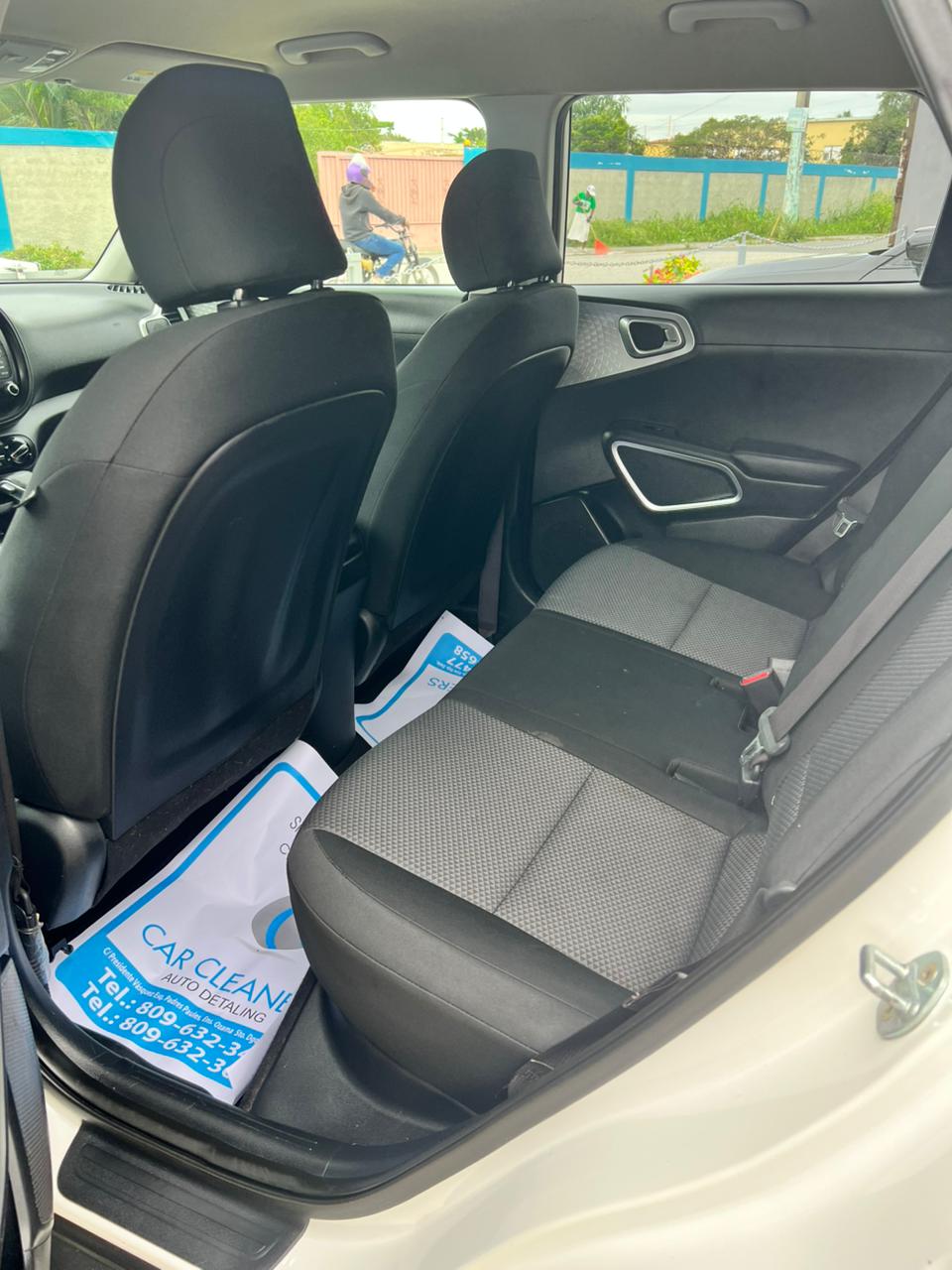 Kia Soul LX 2020 - Miniatura 6