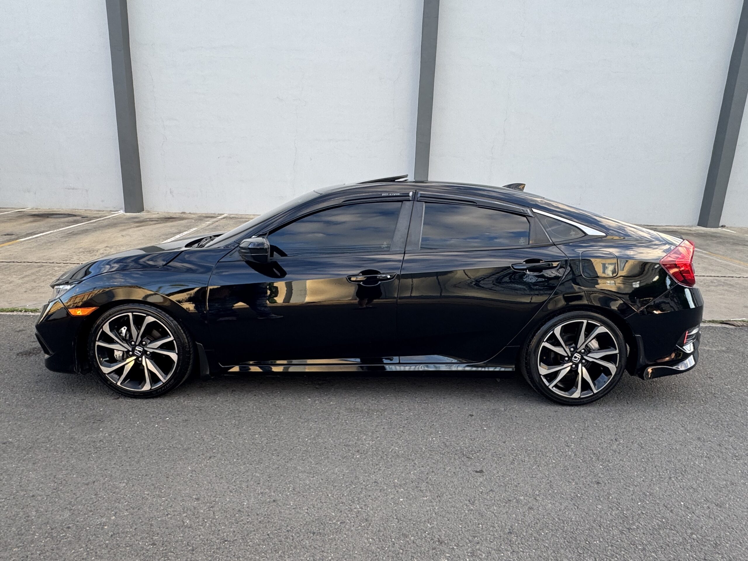 Honda Civic EX 2018 - Miniatura 4