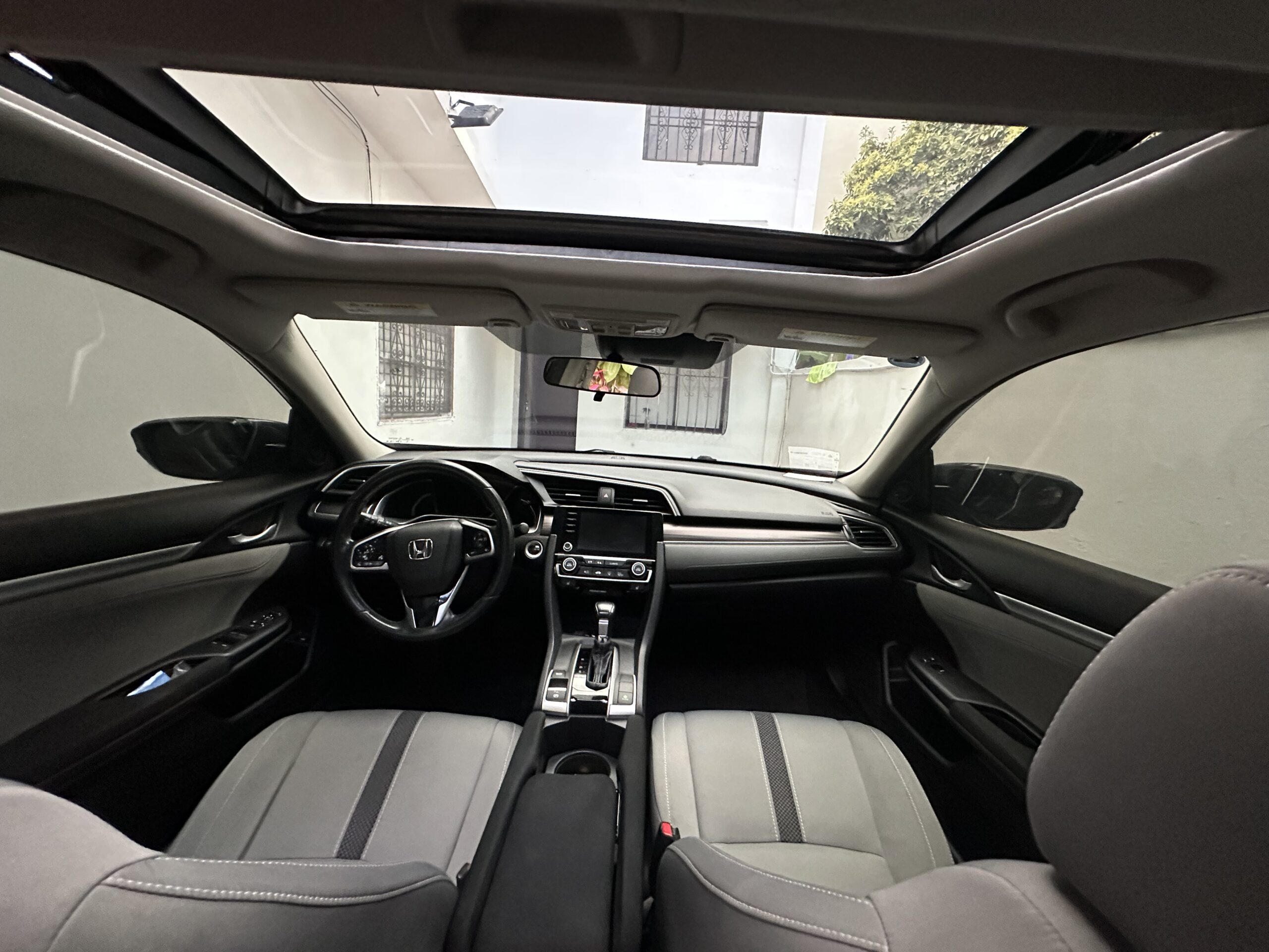 Honda Civic EX 2019 - Miniatura 7