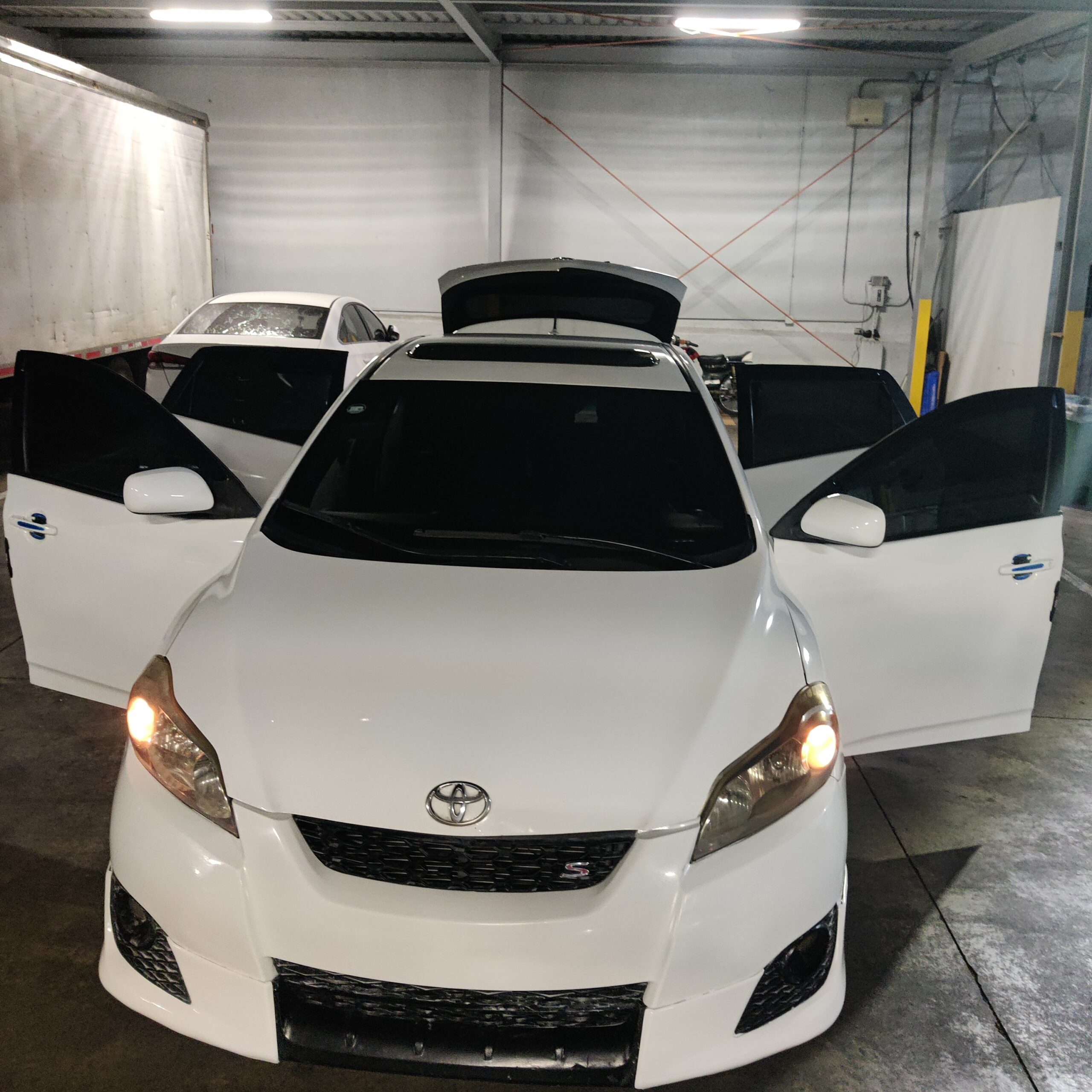 Toyota Matrix S 2010 - Miniatura 3