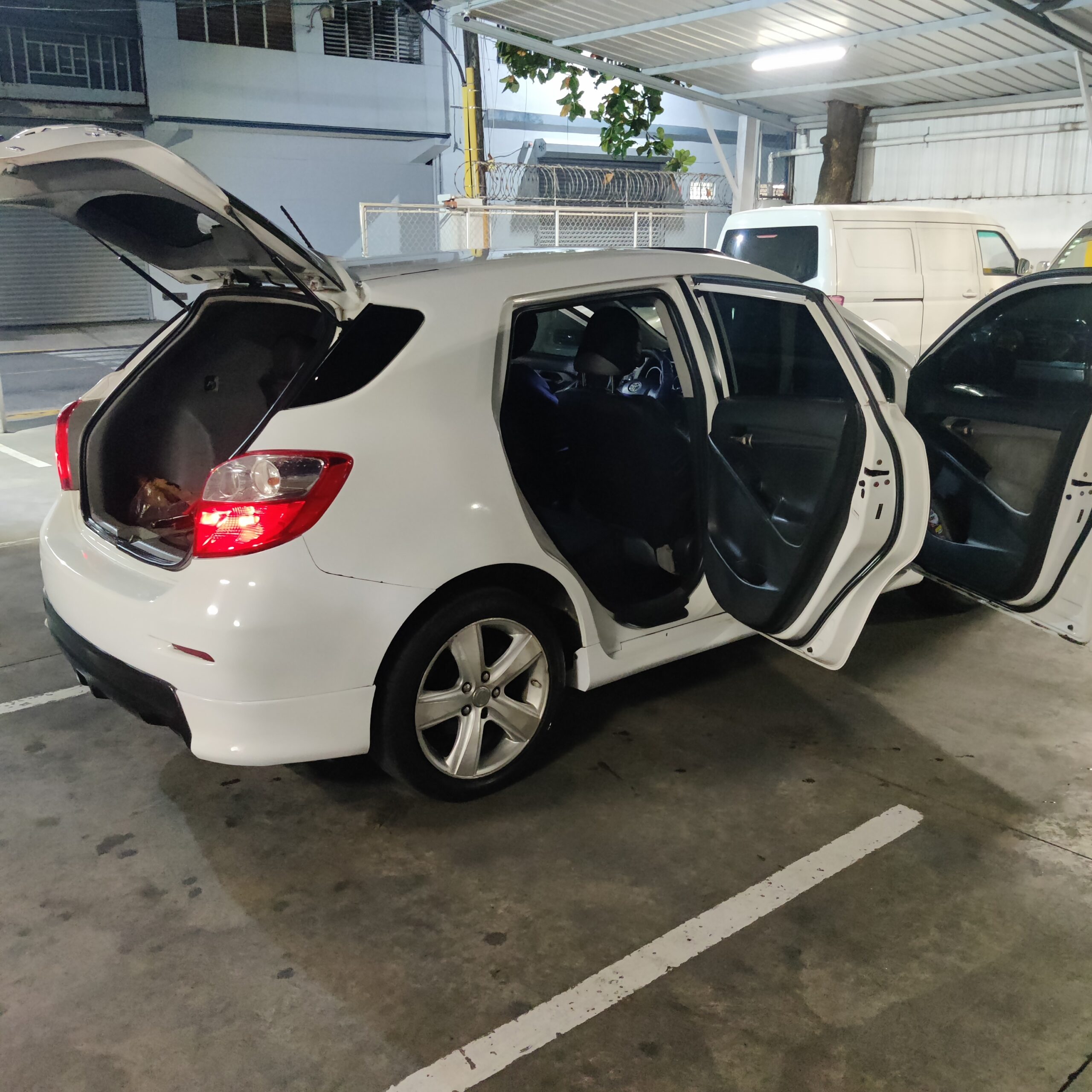 Toyota Matrix S 2010 - Miniatura 5