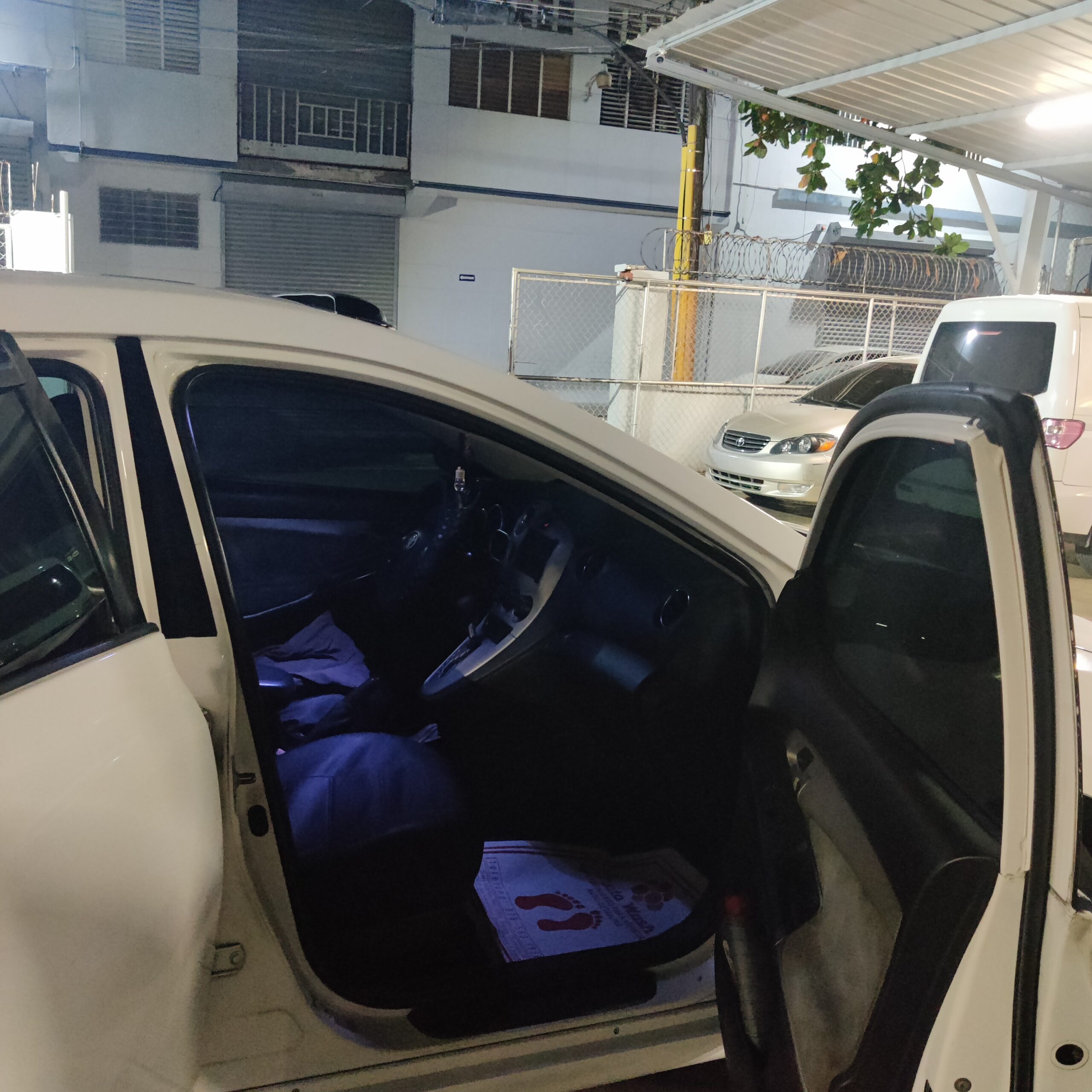 Toyota Matrix S 2010 - Miniatura 6