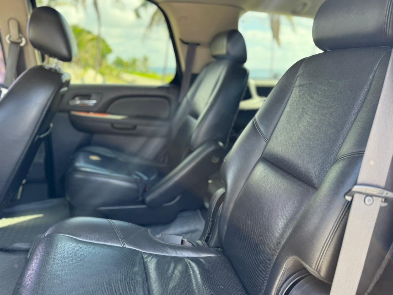 Chevrolet Tahoe LTZ 2010 - Miniatura 10