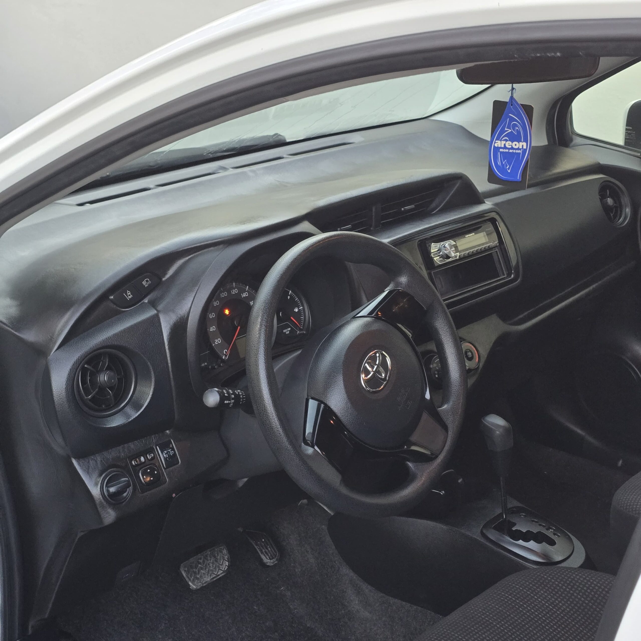 Toyota Vitz 2018 - Miniatura 7