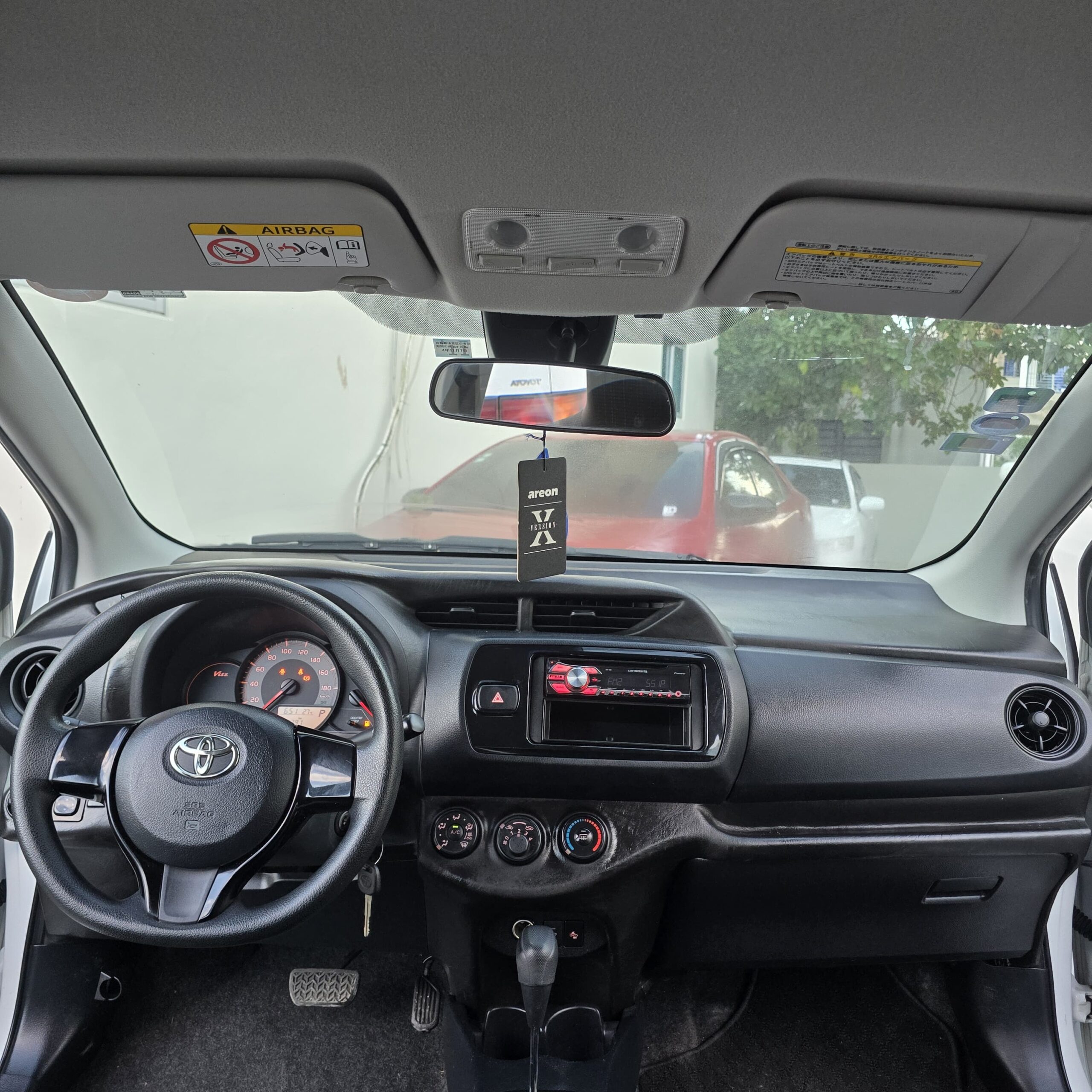 Toyota Vitz 2018 - Miniatura 9