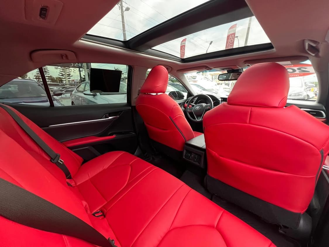 Toyota Camry XSE 2018 - Miniatura 10