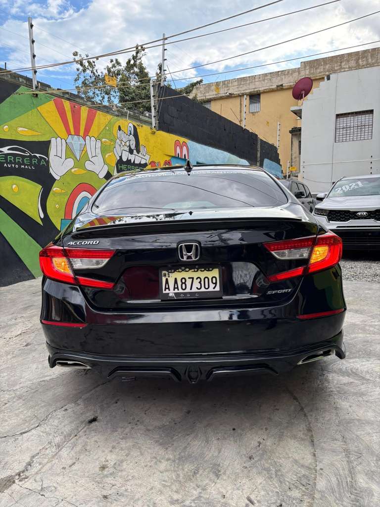 Honda Accord Sport 2020 - Miniatura 11
