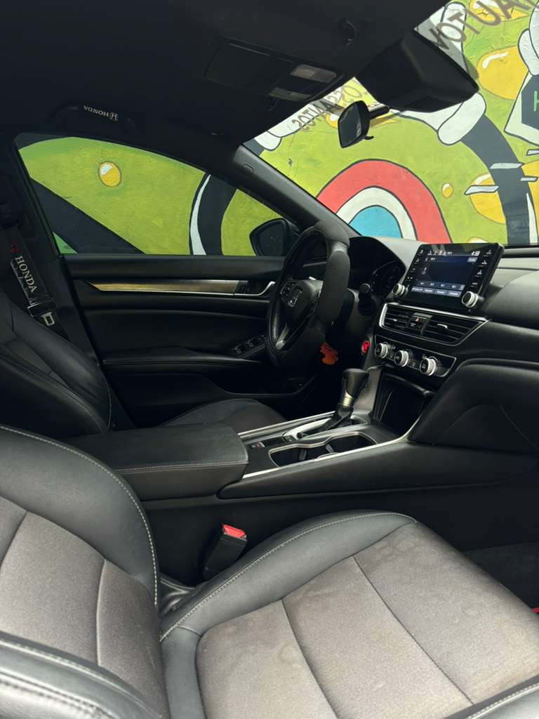 Honda Accord Sport 2020 - Miniatura 8