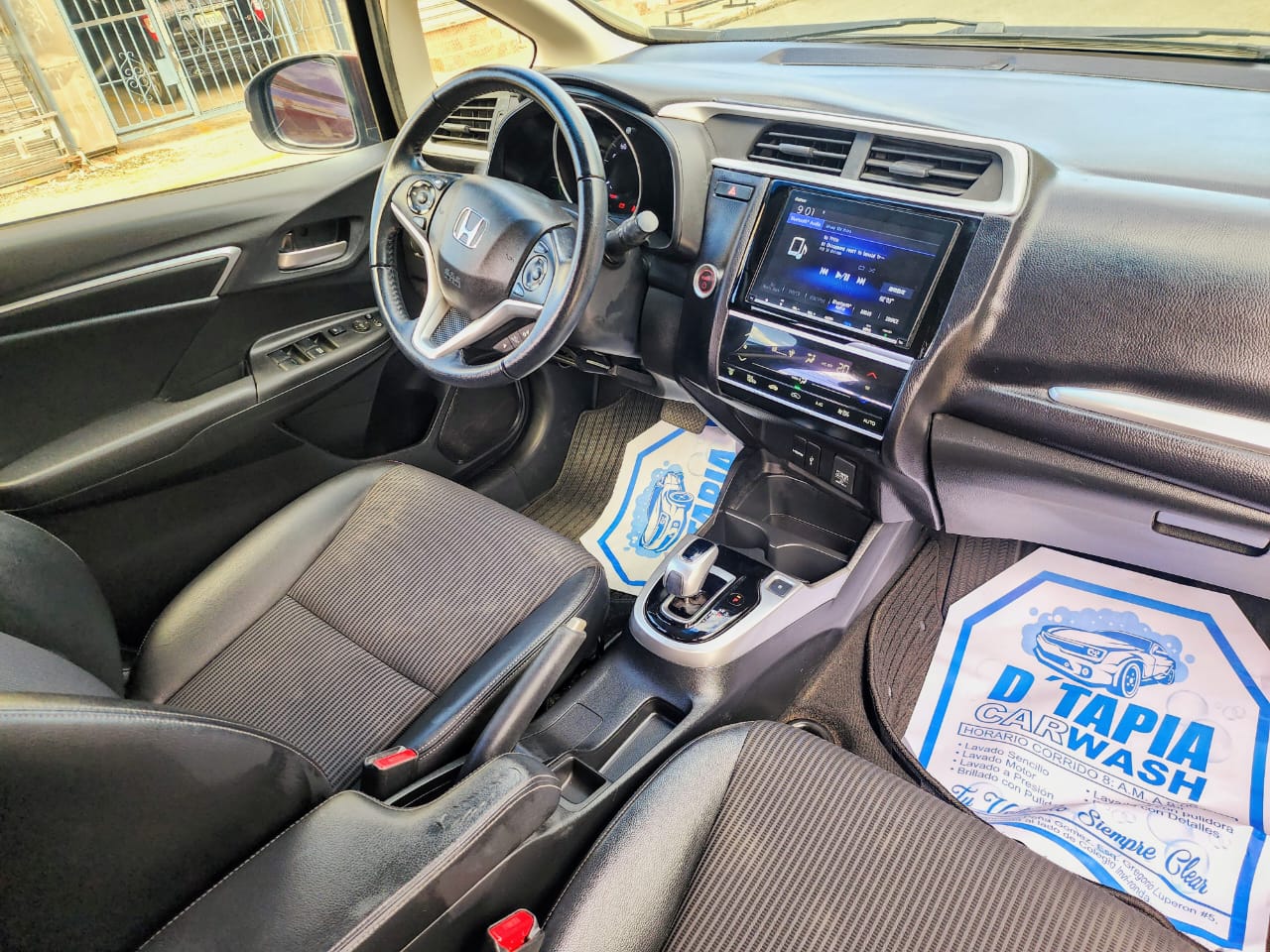 Honda Fit 2019 - Miniatura 8