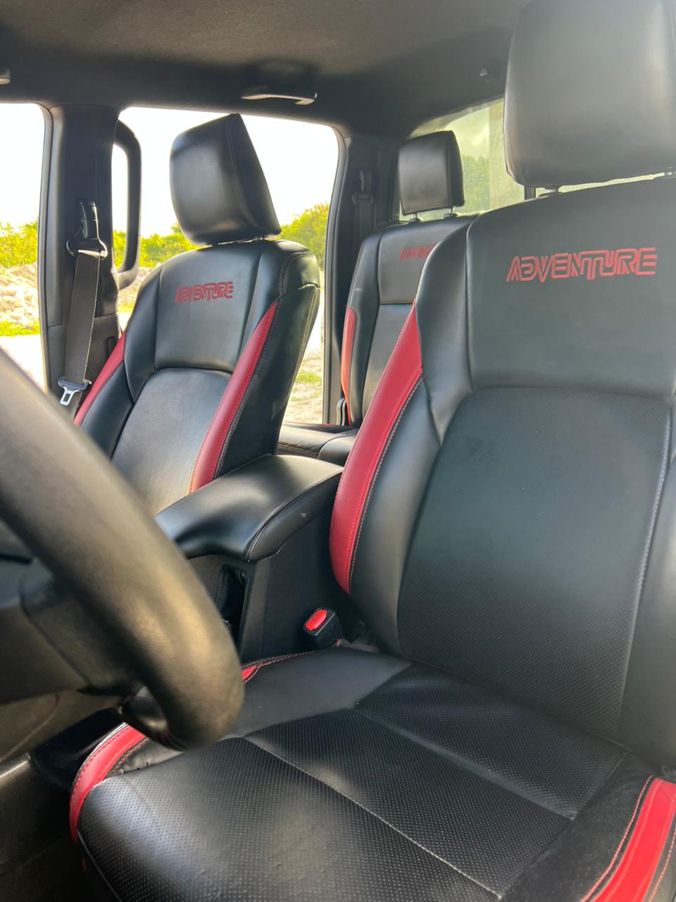 Toyota Hilux Adventure 2023 - Miniatura 11