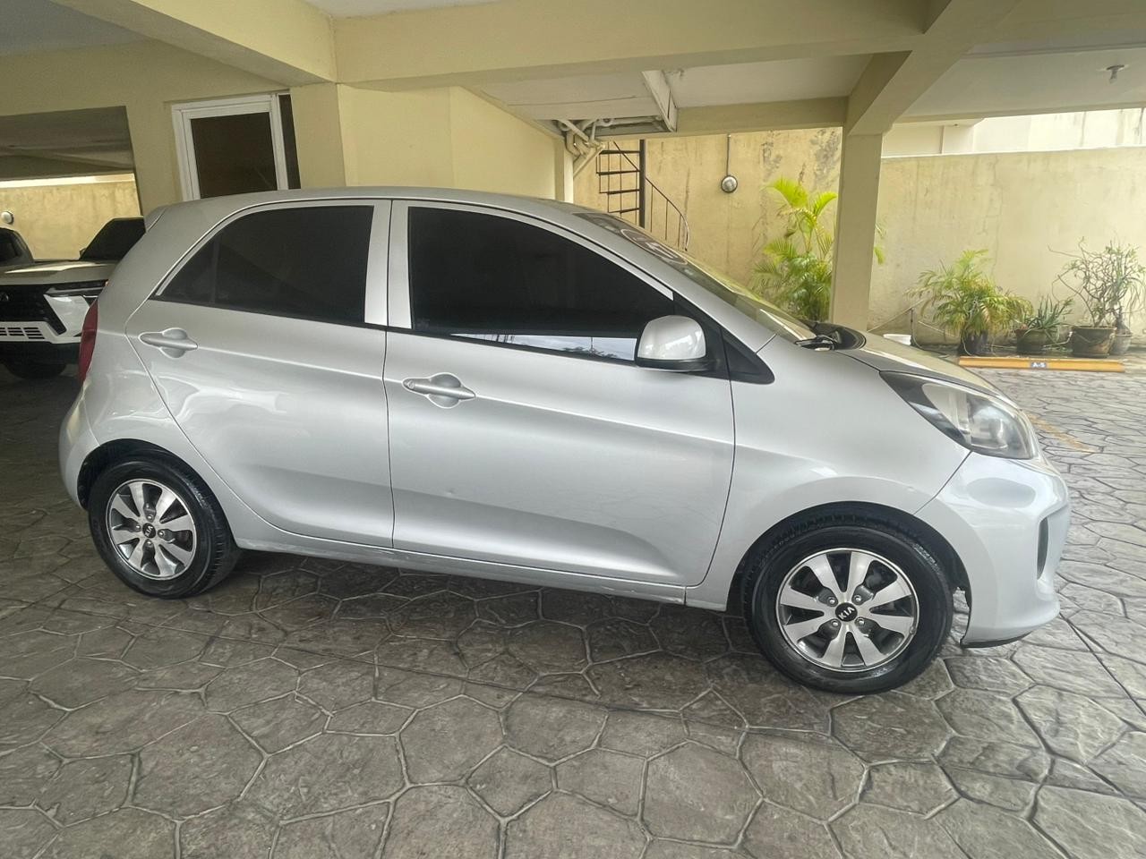 Kia Picanto 2017 - Miniatura 3